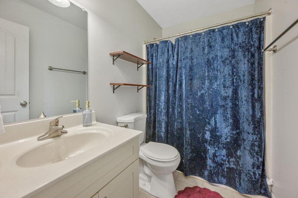 New Victorian Theme, 3Br, Lrg Backyard Close To Pnc Arena, Downtown, And Rdu Airport Raleigh Zewnętrze zdjęcie