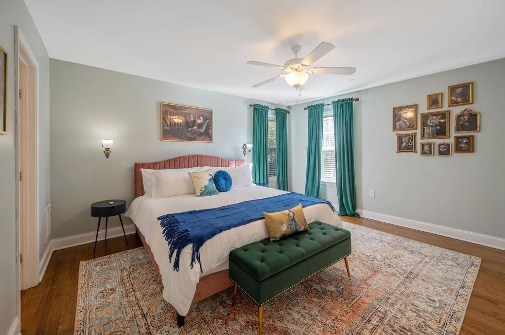 New Victorian Theme, 3Br, Lrg Backyard Close To Pnc Arena, Downtown, And Rdu Airport Raleigh Zewnętrze zdjęcie